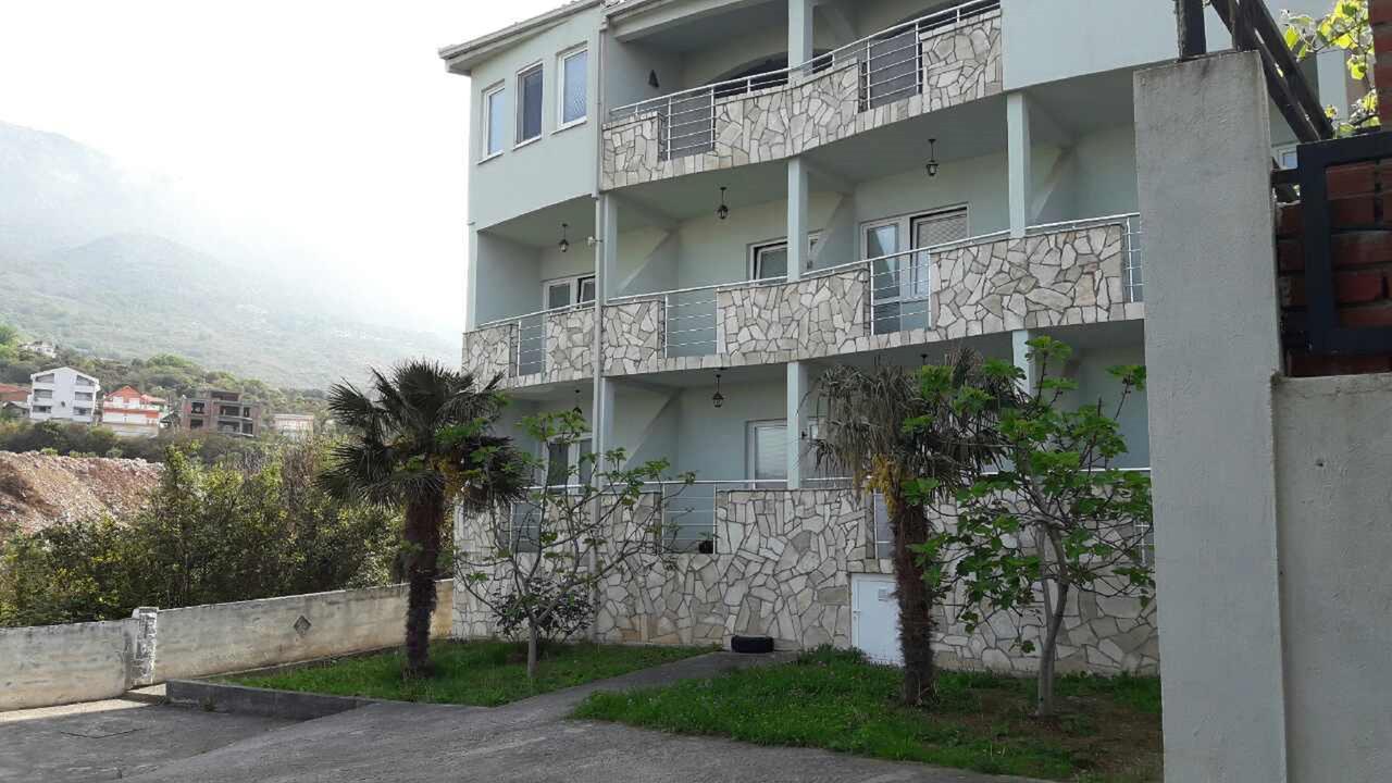Apartments Vila Kurtagic Добра-Вода Экстерьер фото
